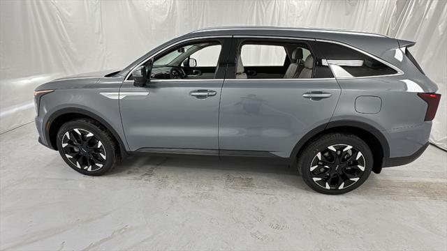 new 2025 Kia Sorento car, priced at $34,868