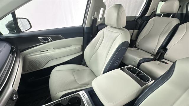 new 2026 Kia Carnival car, priced at $46,978