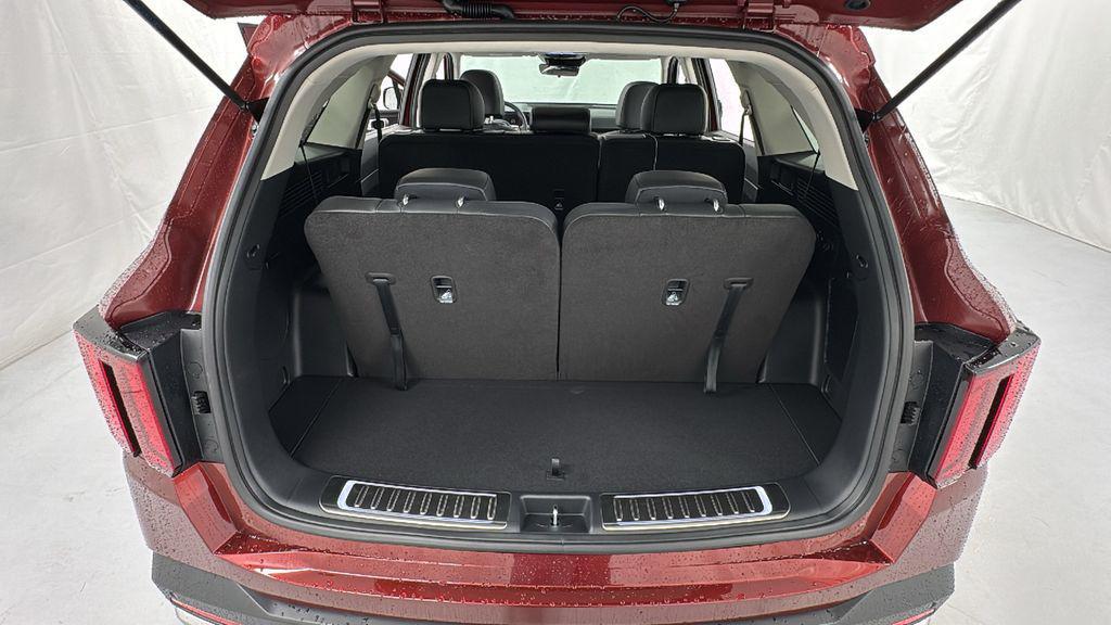 new 2025 Kia Sorento car, priced at $32,681