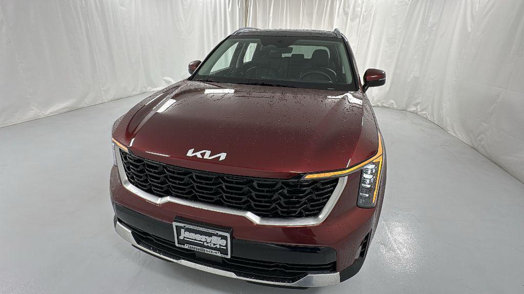 new 2025 Kia Sorento car, priced at $32,681