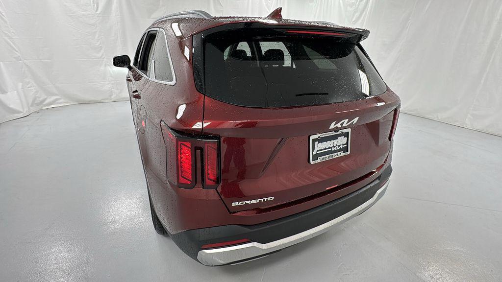 new 2025 Kia Sorento car, priced at $32,681