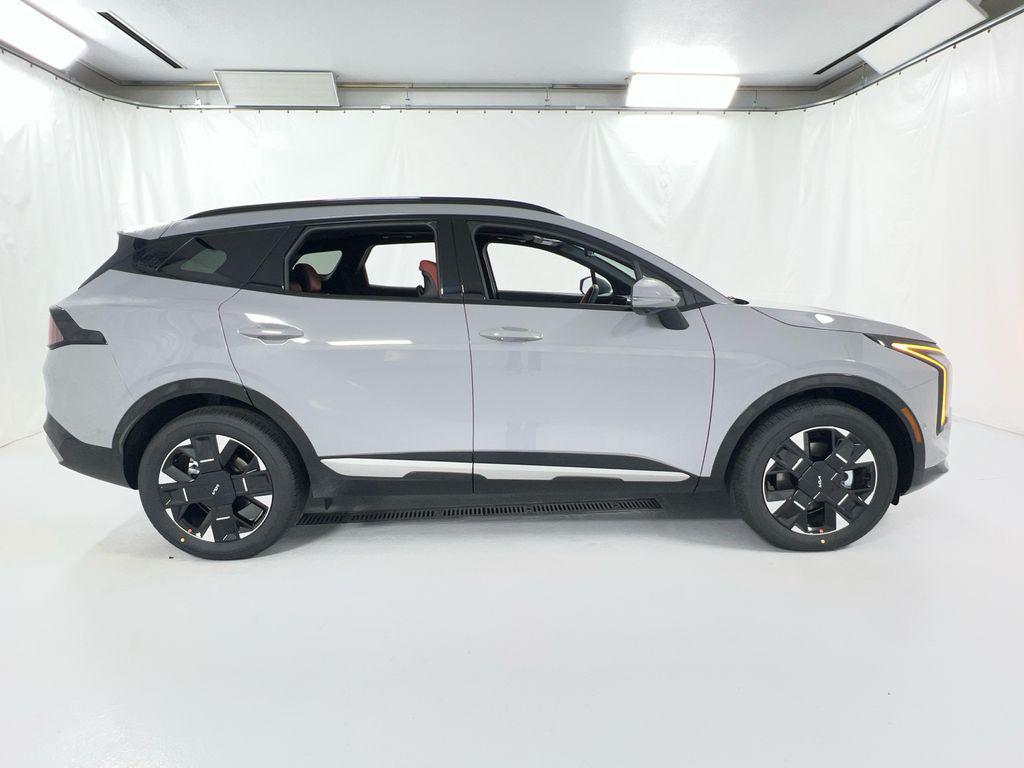 new 2026 Kia Sportage Hybrid car, priced at $38,998