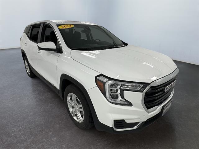 used 2024 GMC Terrain car, priced at $26,548