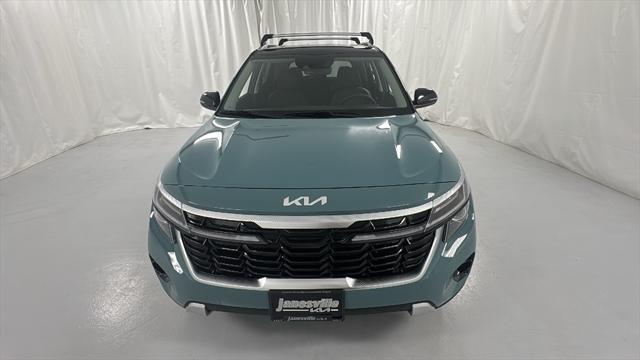 new 2025 Kia Seltos car, priced at $23,828