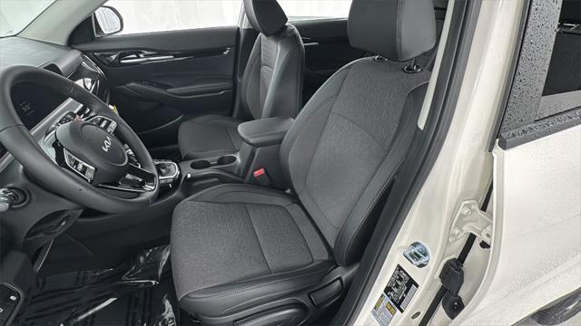 new 2025 Kia Seltos car, priced at $23,248