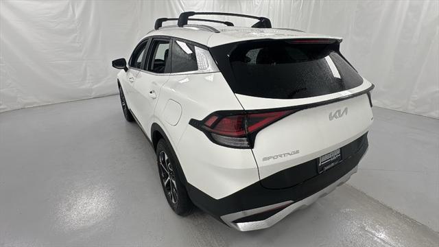 new 2025 Kia Sportage Hybrid car, priced at $29,757