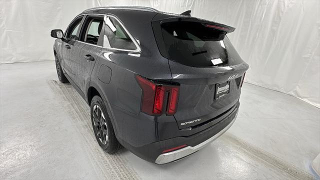 new 2025 Kia Sorento car, priced at $33,087