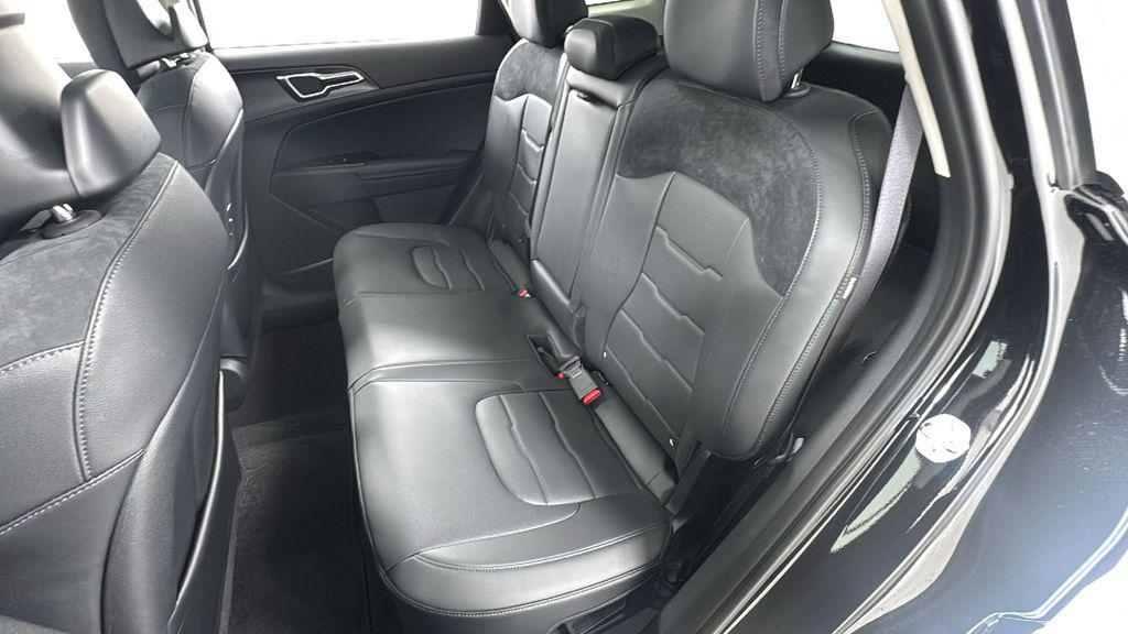 new 2026 Kia Sportage Hybrid car, priced at $37,247