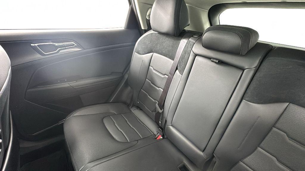 new 2026 Kia Sportage Hybrid car, priced at $37,247