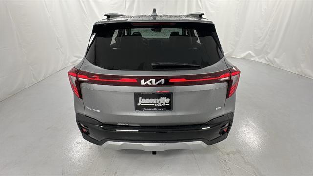 new 2025 Kia Seltos car, priced at $24,637