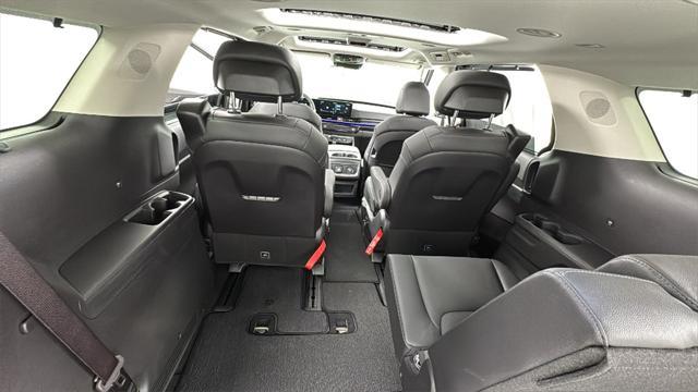 new 2025 Kia Carnival car