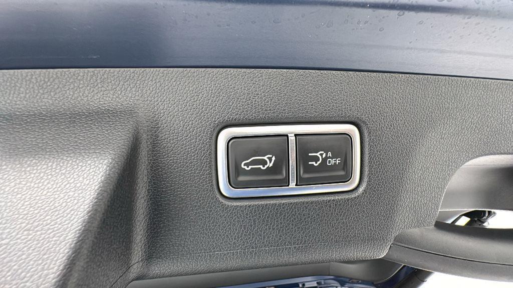 new 2025 Kia Sorento car, priced at $35,278