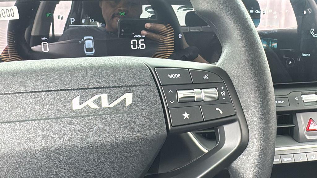 new 2025 Kia K4 car, priced at $21,498