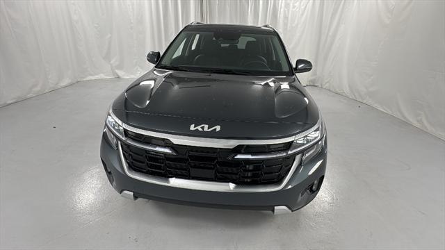 new 2026 Kia Seltos car, priced at $26,987