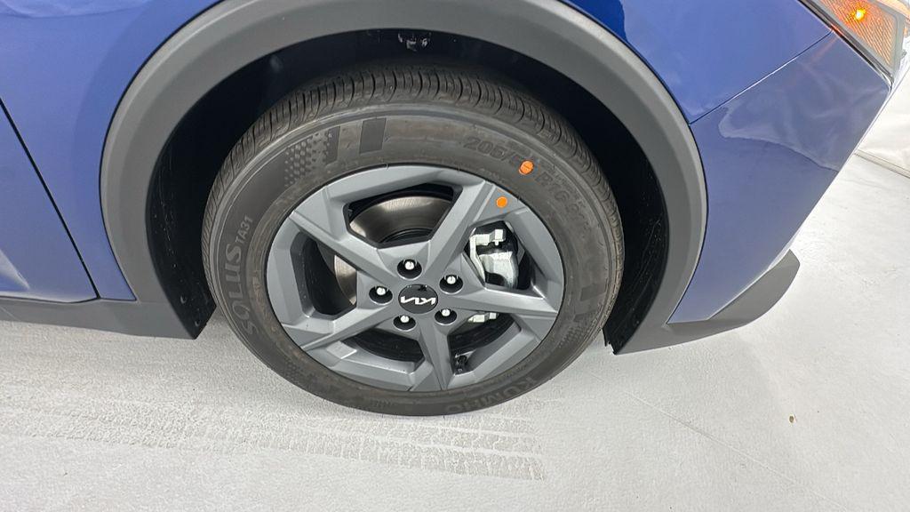 new 2025 Kia K4 car, priced at $20,978