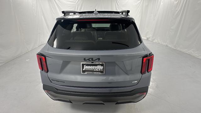 new 2025 Kia Sorento car, priced at $36,287