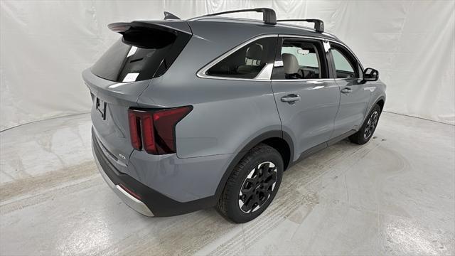 new 2025 Kia Sorento car, priced at $32,868