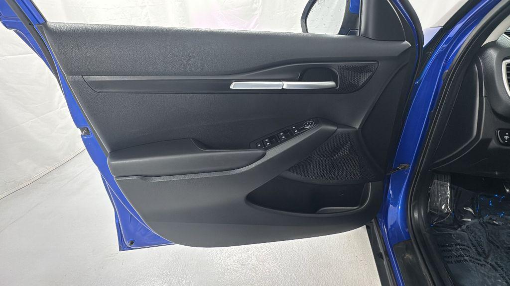 used 2023 Kia Seltos car, priced at $17,981