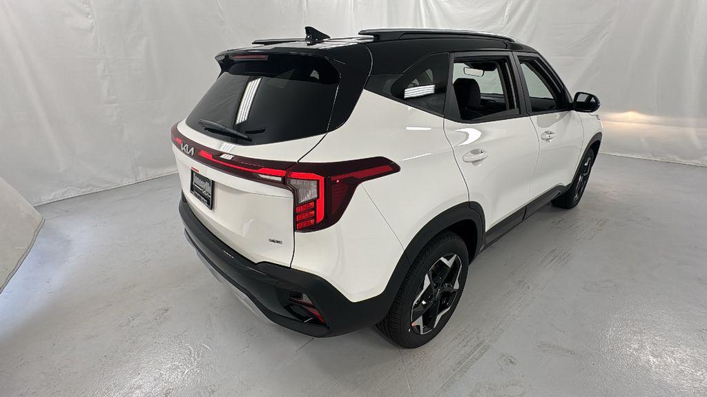new 2026 Kia Seltos car, priced at $25,387