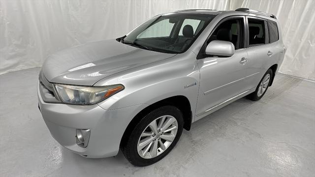 used 2011 Toyota Highlander Hybrid car, priced at $9,995