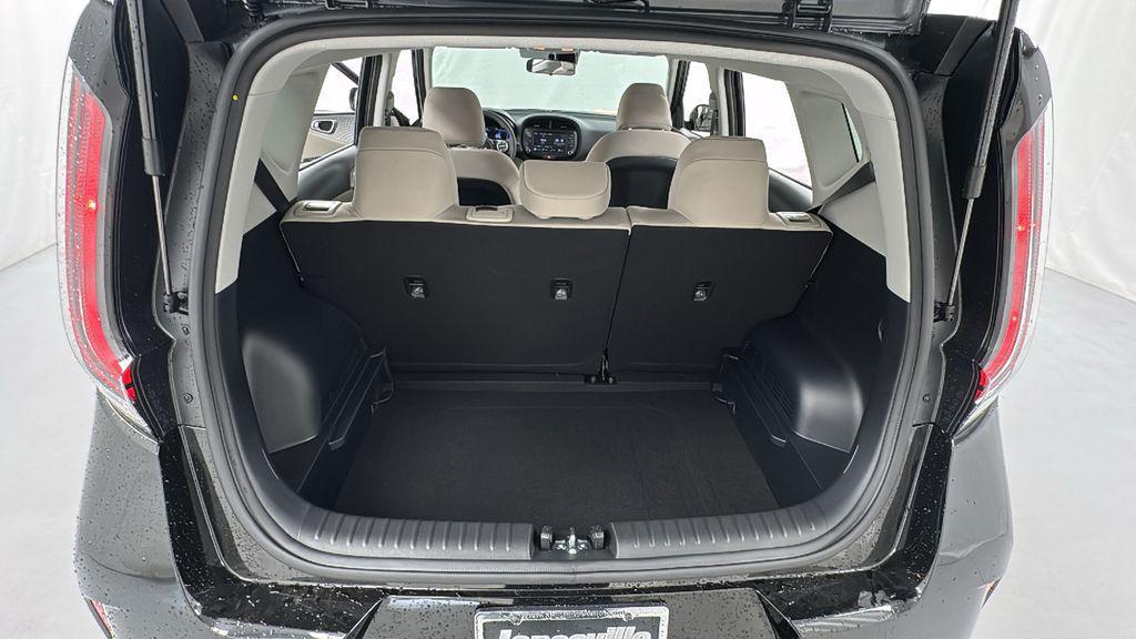 new 2025 Kia Soul car, priced at $19,098
