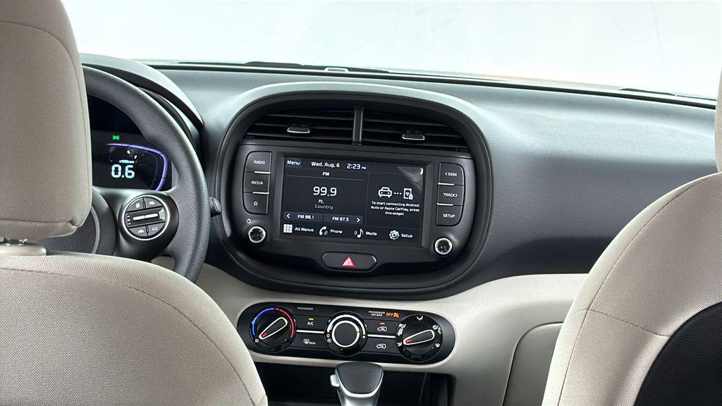 new 2025 Kia Soul car, priced at $19,098
