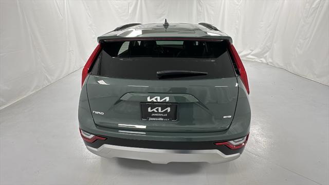 new 2025 Kia Niro car, priced at $30,687