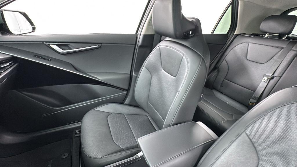 new 2025 Kia Niro car, priced at $34,487