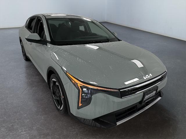 new 2025 Kia K4 car, priced at $20,718