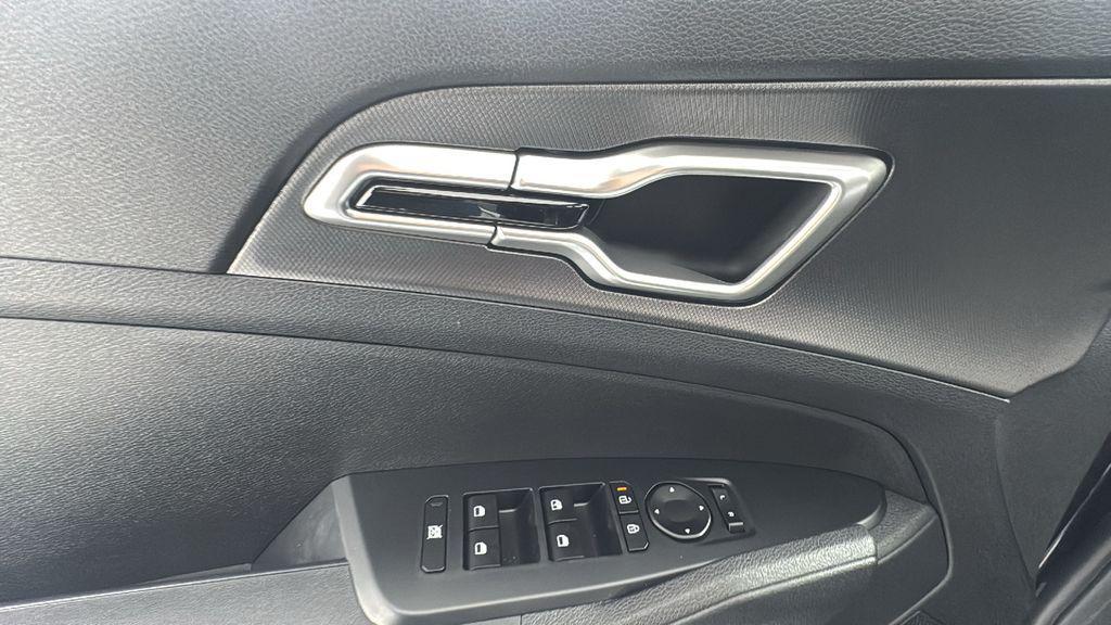 new 2026 Kia Sportage car, priced at $27,948