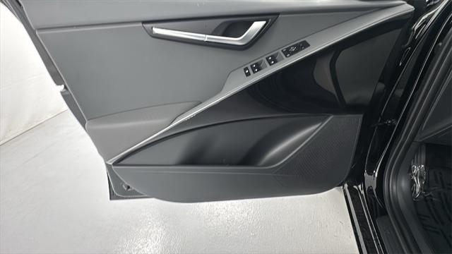 new 2025 Kia Niro car, priced at $25,898