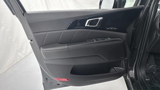 new 2026 Kia Carnival Hybrid car, priced at $48,628
