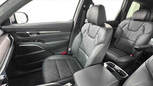 new 2025 Kia Telluride car, priced at $48,618