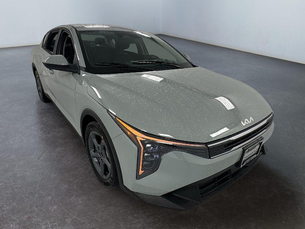 new 2025 Kia K4 car, priced at $20,987