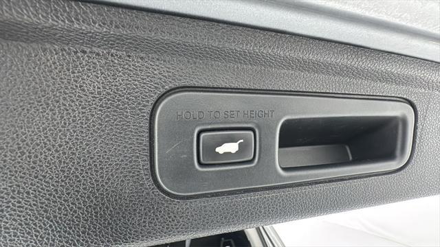 used 2023 Honda Odyssey car, priced at $41,987