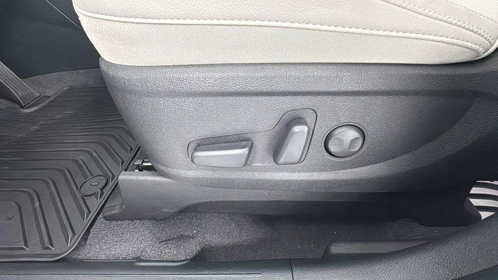 new 2025 Kia Telluride car, priced at $41,928