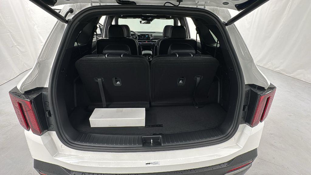 new 2026 Kia Sorento Hybrid car, priced at $44,578