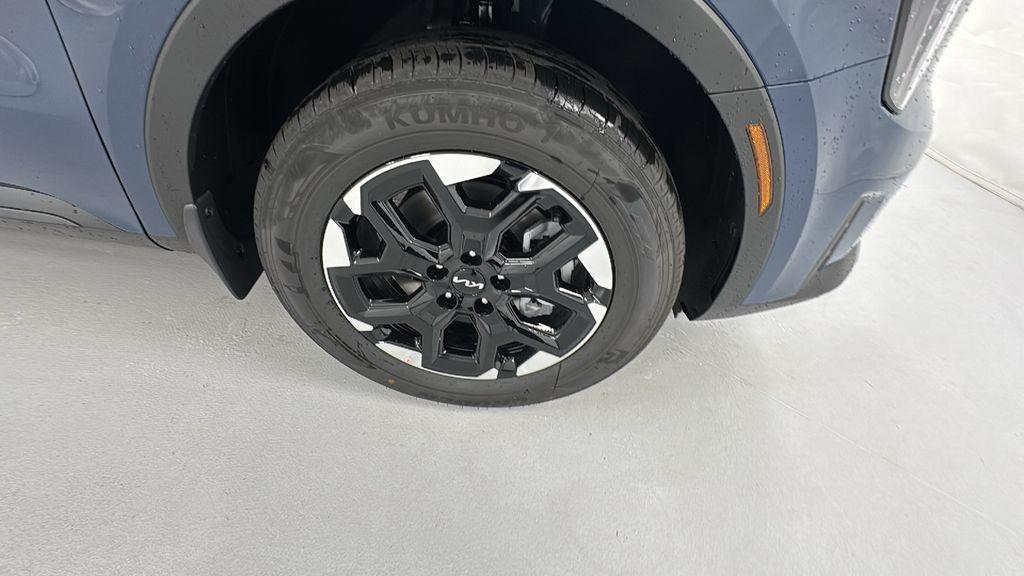 new 2025 Kia Sorento car, priced at $34,487