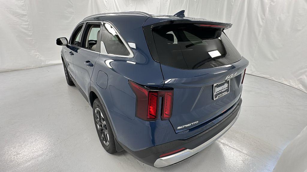 new 2025 Kia Sorento car, priced at $34,487