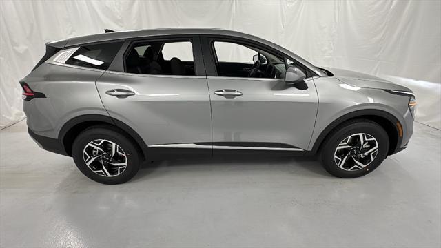 new 2025 Kia Sportage car, priced at $26,128