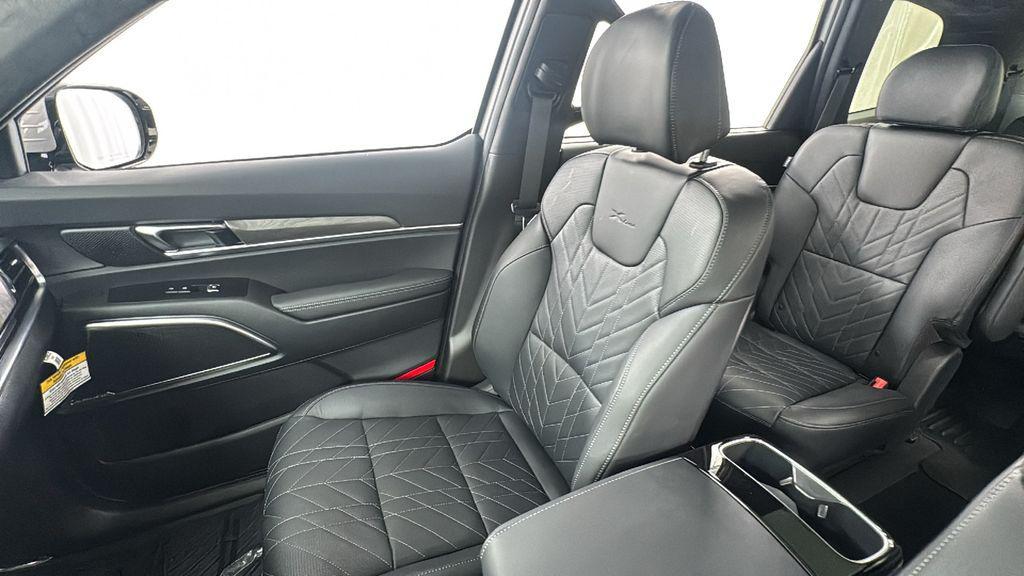 new 2025 Kia Telluride car, priced at $48,978