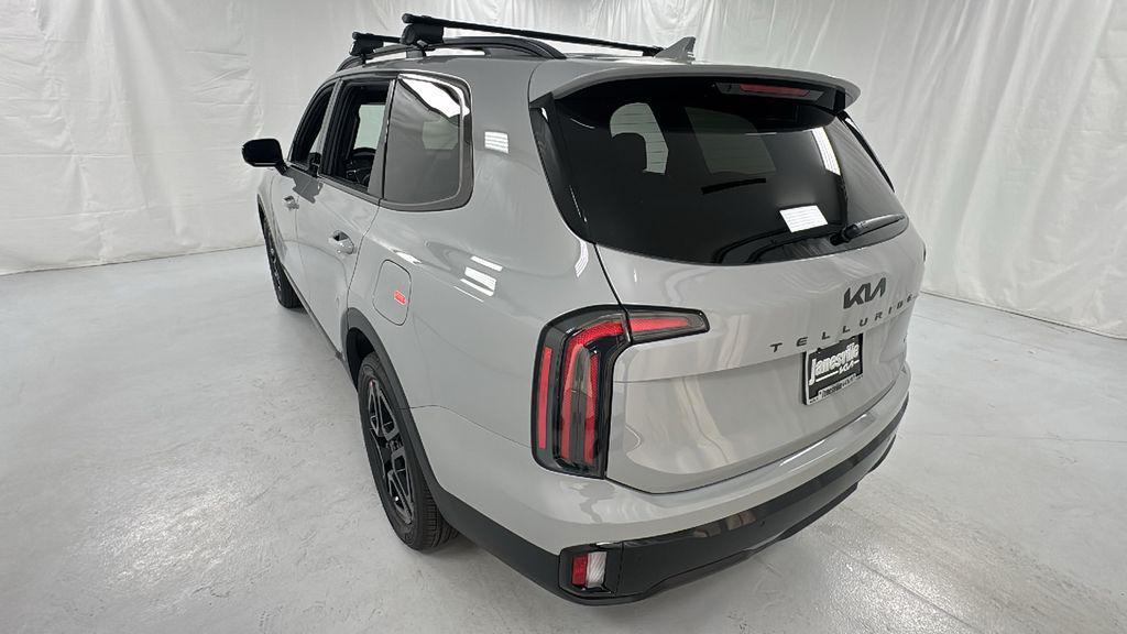 new 2025 Kia Telluride car, priced at $48,978