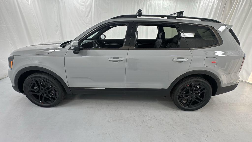new 2025 Kia Telluride car, priced at $48,978