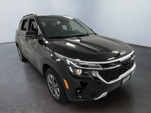 new 2024 Kia Seltos car, priced at $24,098