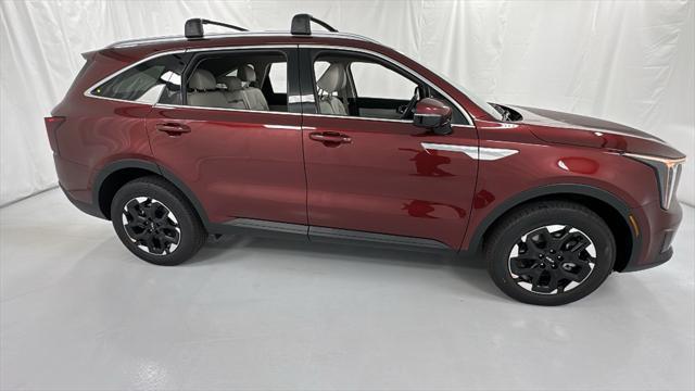 new 2025 Kia Sorento car, priced at $33,421