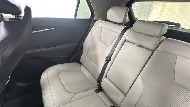 new 2025 Kia Niro car, priced at $26,085