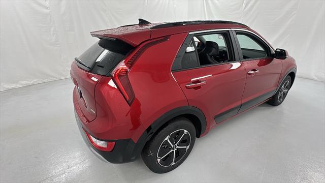 new 2025 Kia Niro car, priced at $27,708