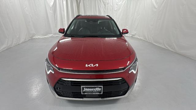 new 2025 Kia Niro car, priced at $27,708