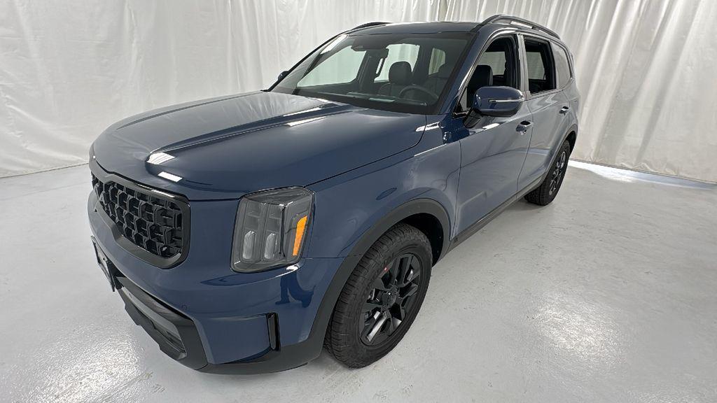 new 2025 Kia Telluride car, priced at $49,878