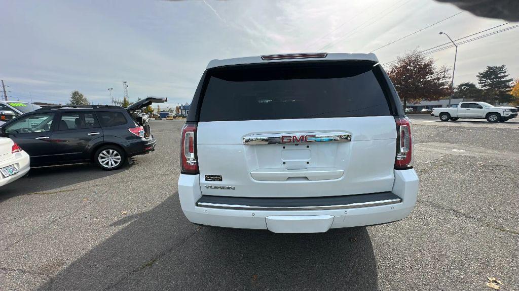 used 2016 GMC Yukon car, priced at $20,995